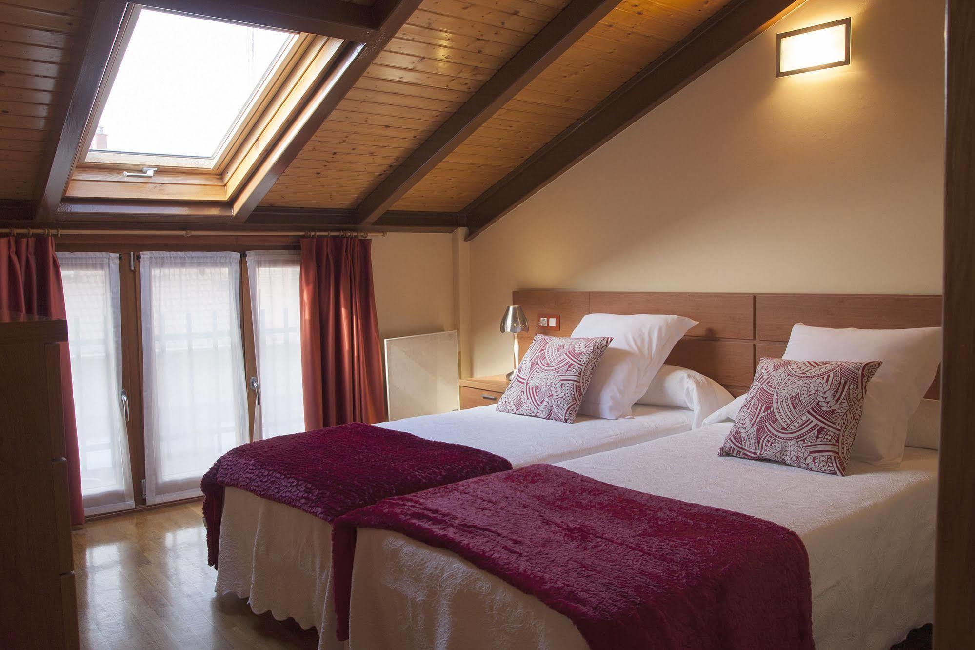 Apartamentos Cean Bermudez Gijón Dış mekan fotoğraf